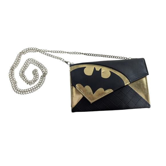 Batman Foil Envelope Wallet Clutch Purse Crossbody Bag Chain Strap Evening Bag - Picture 1 of 11